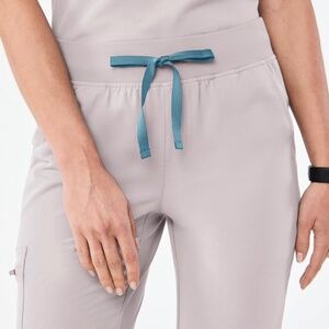 Figs Zamora Jogger Scrub Pant